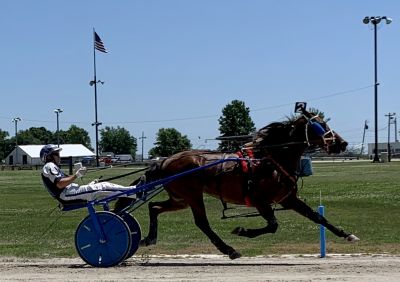 Nutter Butter and driver-trainer Mark Mintun