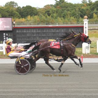 She's A Fireball (#1) and driver Ron Cushing hold off Ry’s Red Rocket