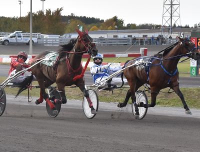 Keepall (#5 on the inside) winning the Preferred Trot last week over rival Precieuse CC (#4)