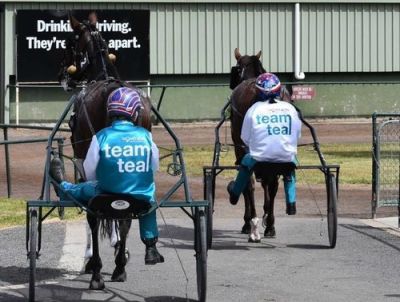 Two female drivers, Kate Gath and Kerryn Manning, hit the track at Horsham for one of the final fundraiser meetings - Kerryn contributed another two victories for Team Teal